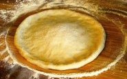 وصفة عجينة البيتزا من مطبخ حواء