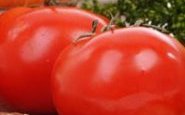 طريقة سهلة لتقشير الطماطم بسرعة!