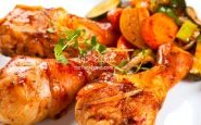 وصفة أفخاذ الدجاج بالكاتشب مع الخضار من مطبخ حواء