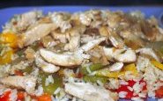 وصفة أرز بالدجاج والفلفل ألوان من مطبخ حواء